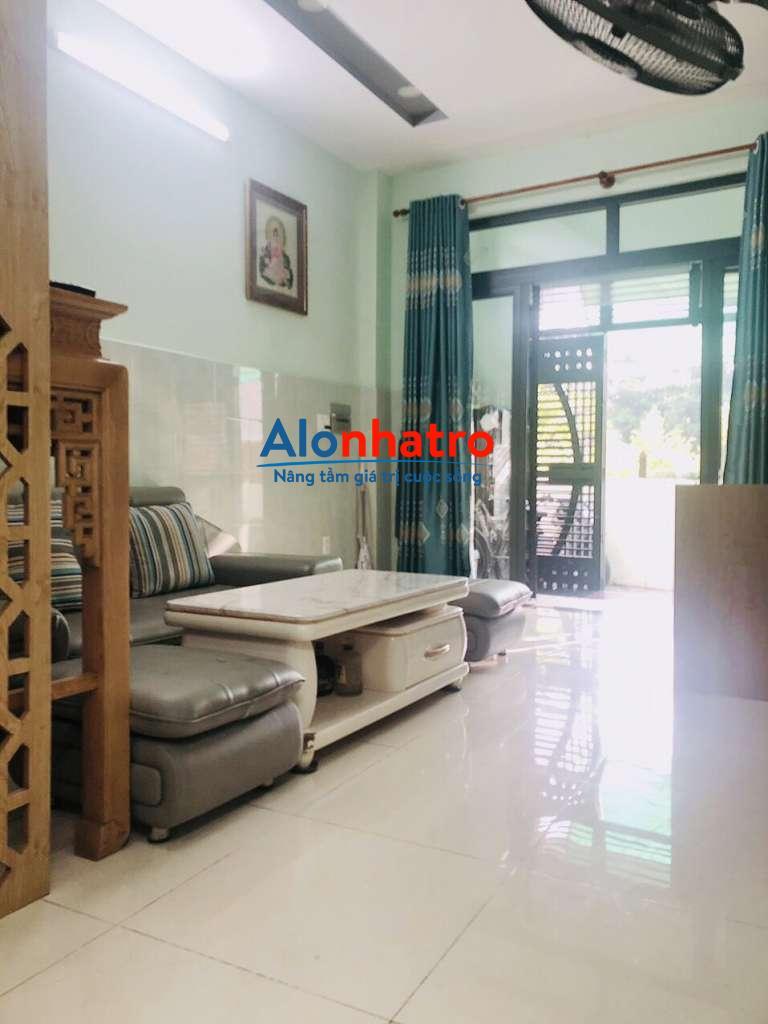 Bán nhà mới xây 40m2, 1 trệt 1 lầu TP Thủ Đức giá rẻ