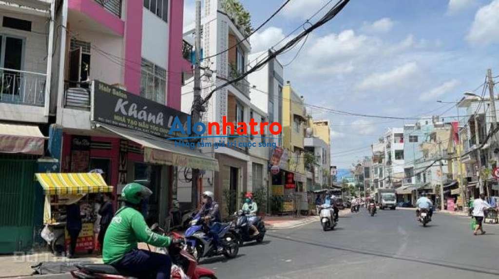 Cần bán gấp nhà 2 tầng, thiết kế đẹp đường Bùi Đình Túy, Bình Thạnh. 4.5 tỷ