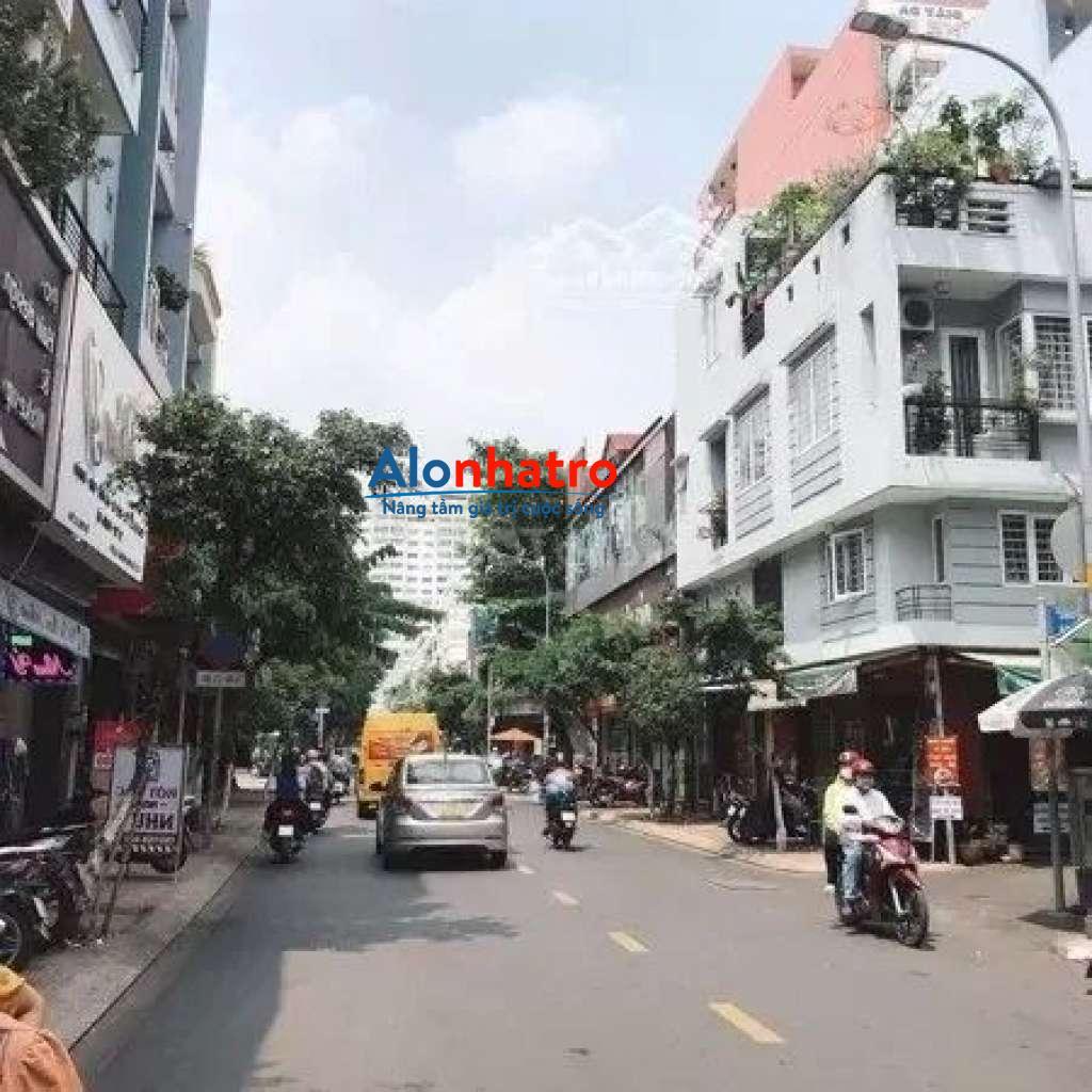 Cần bán nhà mặt tiền 40m2, có sẵn hợp đồng thuê 20tr/tháng, quận 4 