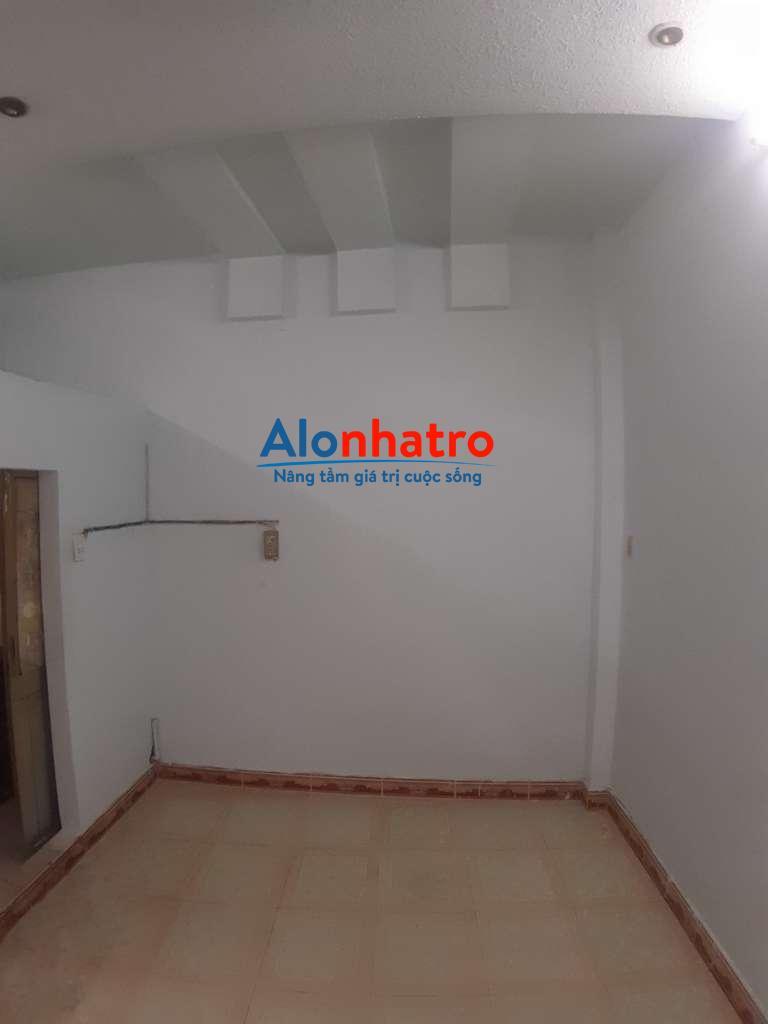 Cho thuê nhà nguyên căn 35 m2, đường Bông Sao, P.5, Q.8