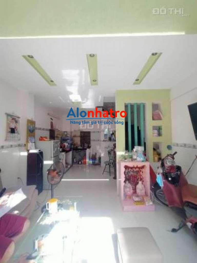 Nhà mặt tiền 90m2, 3PN, sát Nguyễn Sơn, Tân Phú, nhỉnh 5 tỷ. 