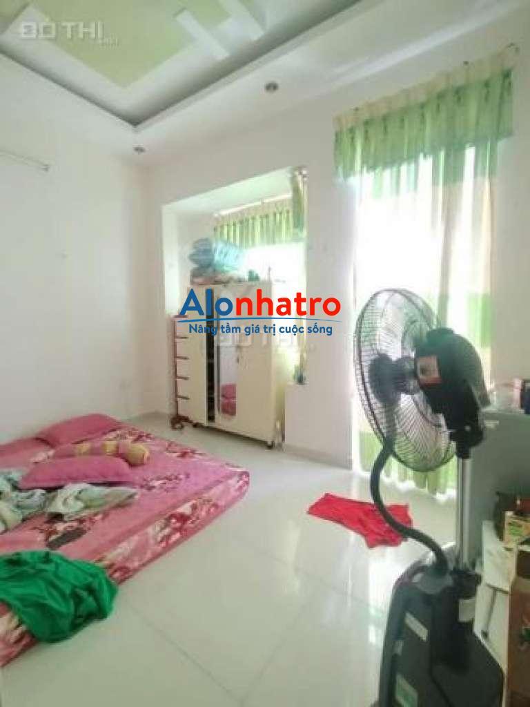 Nhà mặt tiền 90m2, 3PN, sát Nguyễn Sơn, Tân Phú, nhỉnh 5 tỷ. 