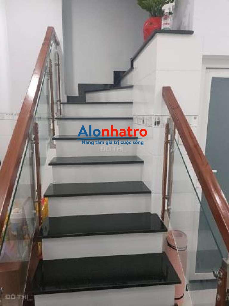 Bán nhà mới xây, 4x12.5m giá 4,3 tỷ TL, đường Số 1, Bình Tân