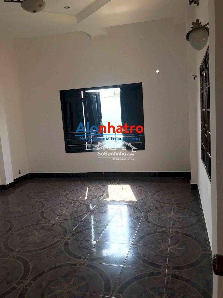Phòng trọ 28m2, đường Tân Hoà Đông, Q6. 2,6tr/tháng
