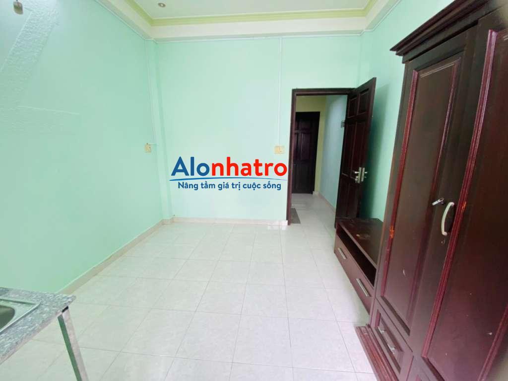 Cho Thuê Phòng Đường Mai Văn Vĩnh, Quận 7, Ban Công Thoáng Mát!!!