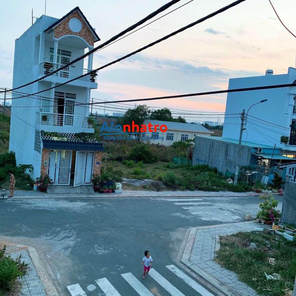 Cho thuê nhà Gò Cát 10tr/tháng KP4 Quận 9