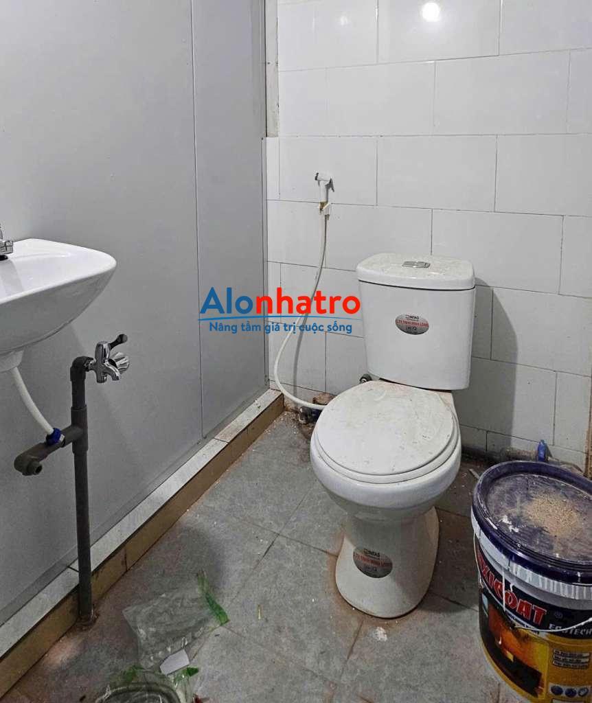 PHÒNG TRỌ ( TẦNG TRỆT ) - CÓ MÀY LẠNH - NGAY GIGAMALL - P.HBC - THỦ ĐỨC